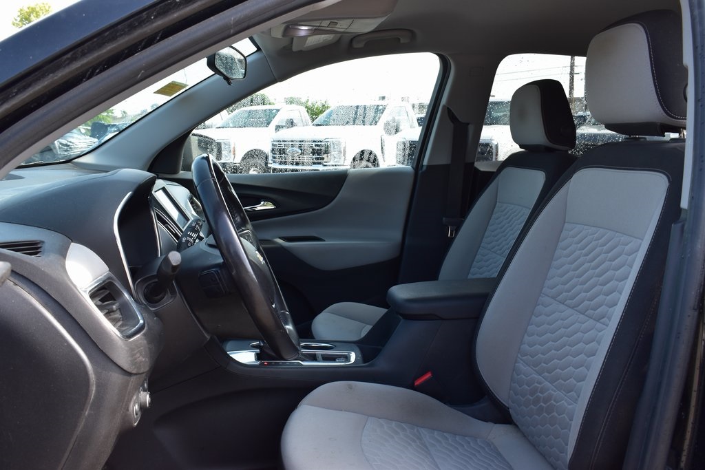2020 Chevrolet Equinox LT photo 4