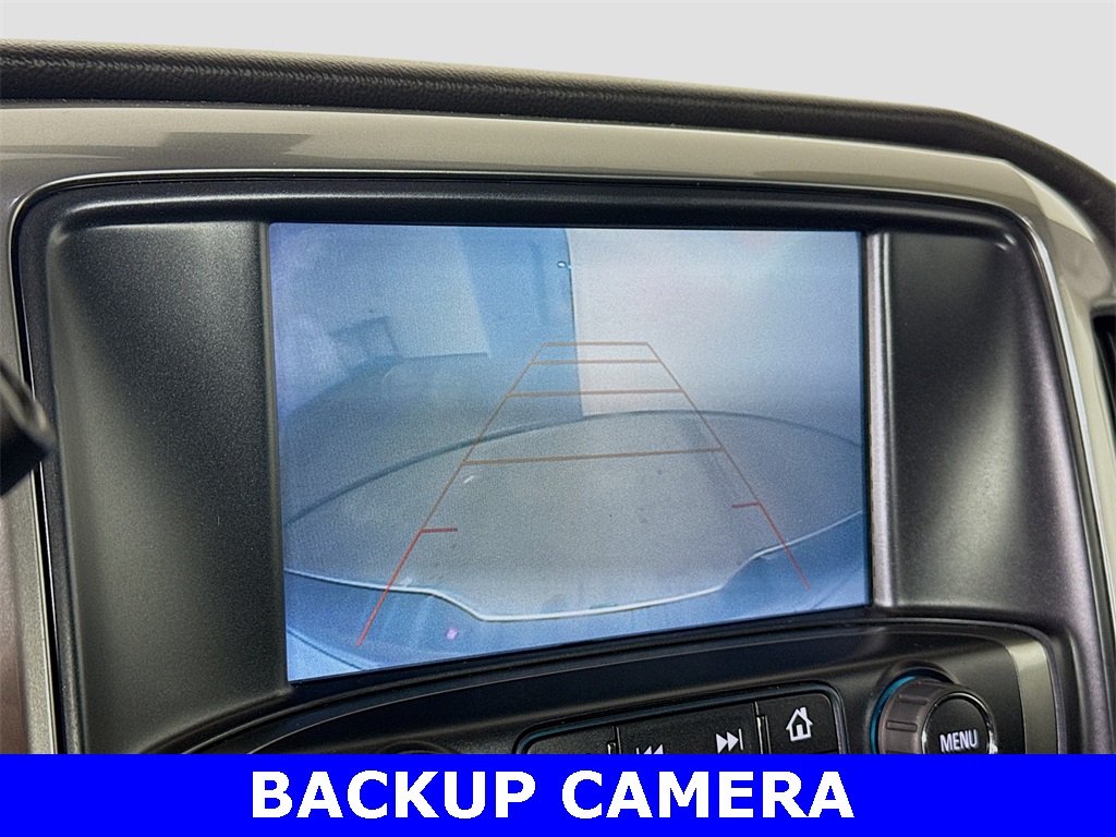 2018 Chevrolet Silverado 1500 LT photo 3