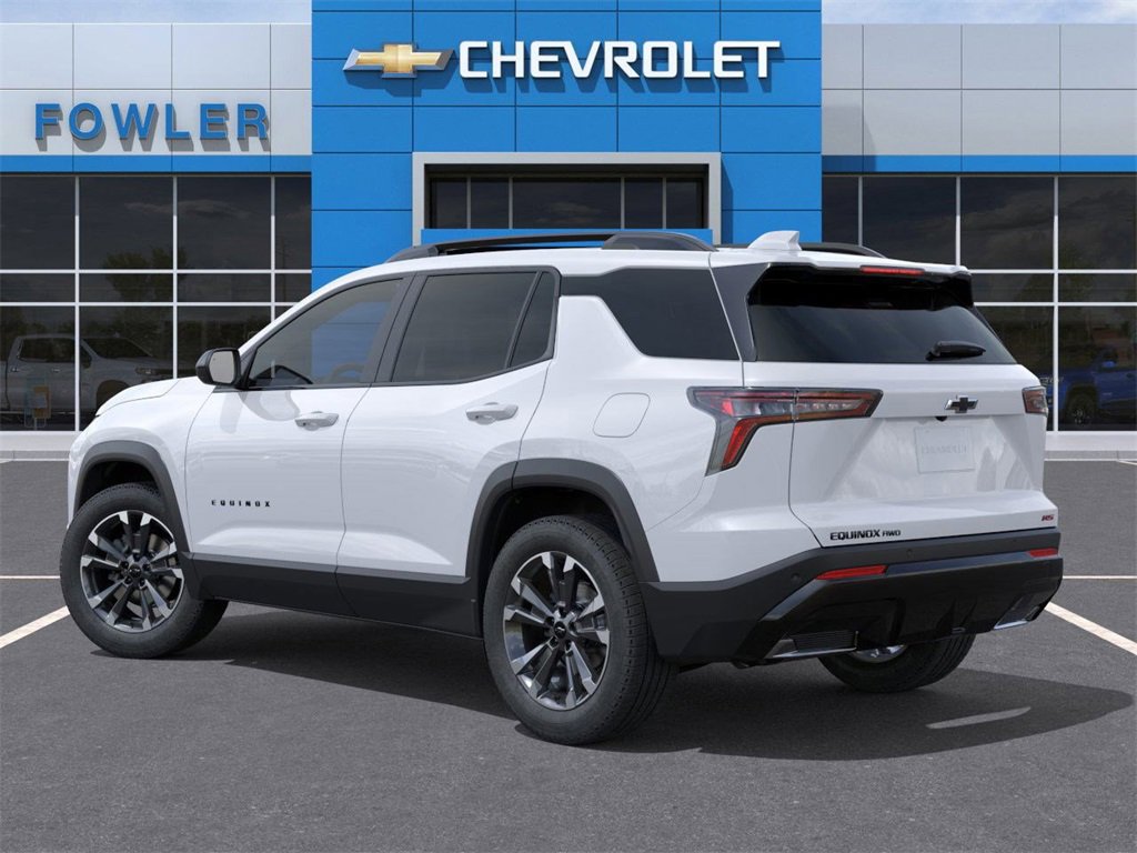 2026 Chevrolet Equinox RS photo 2