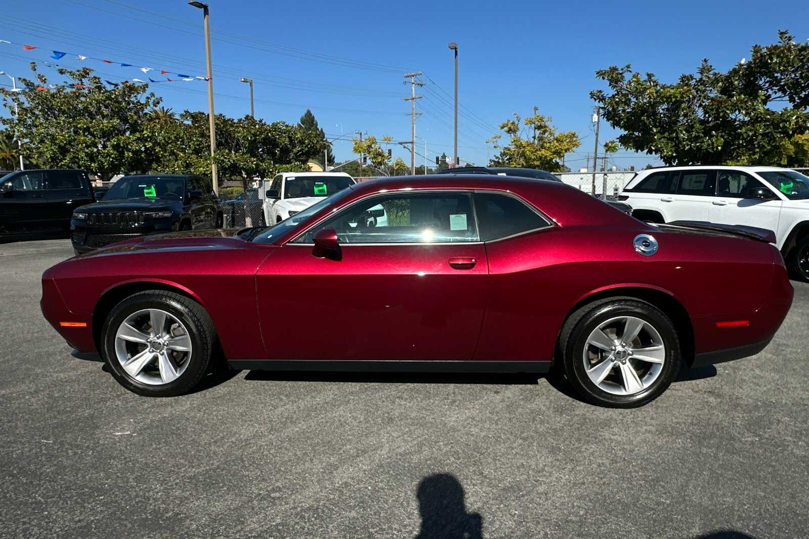 2019 Dodge Challenger SXT photo 7