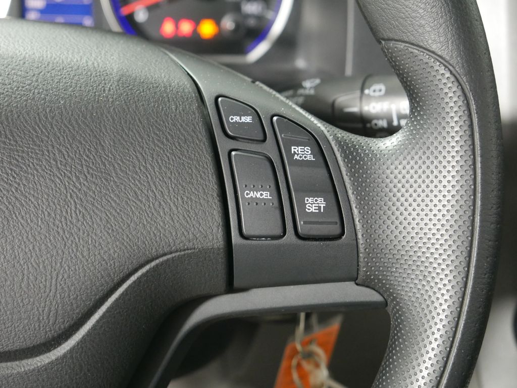 2011 Honda CR-V LX photo 17