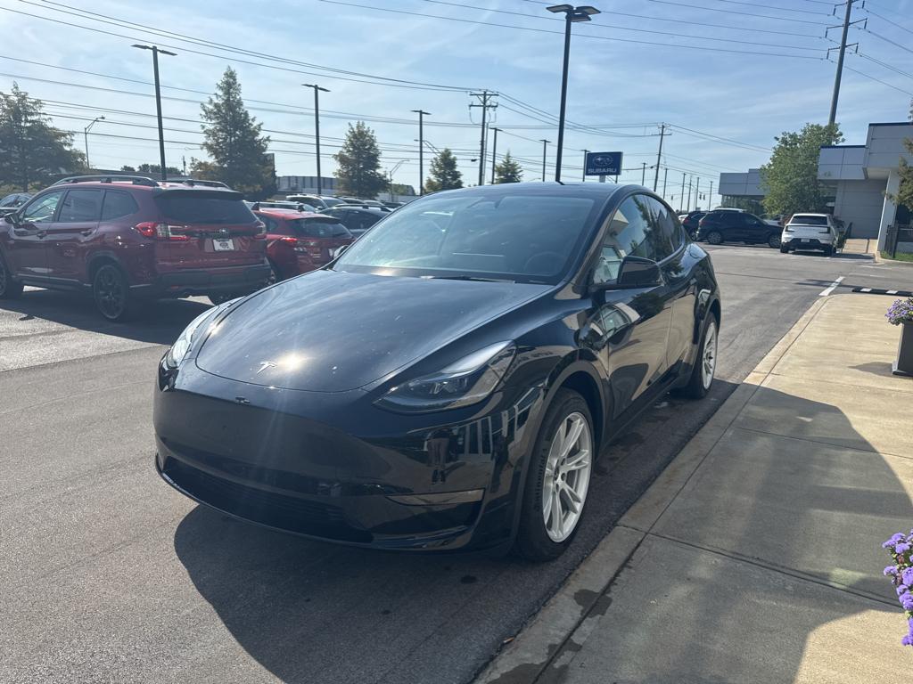2023 Tesla Model Y photo 7