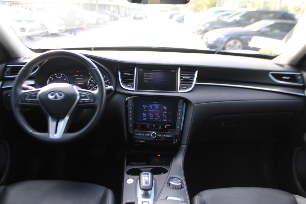 2024 Infiniti QX50 Luxe AWD photo 27
