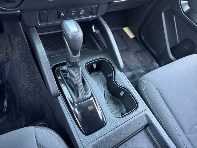 2023 Nissan Frontier SV photo 15