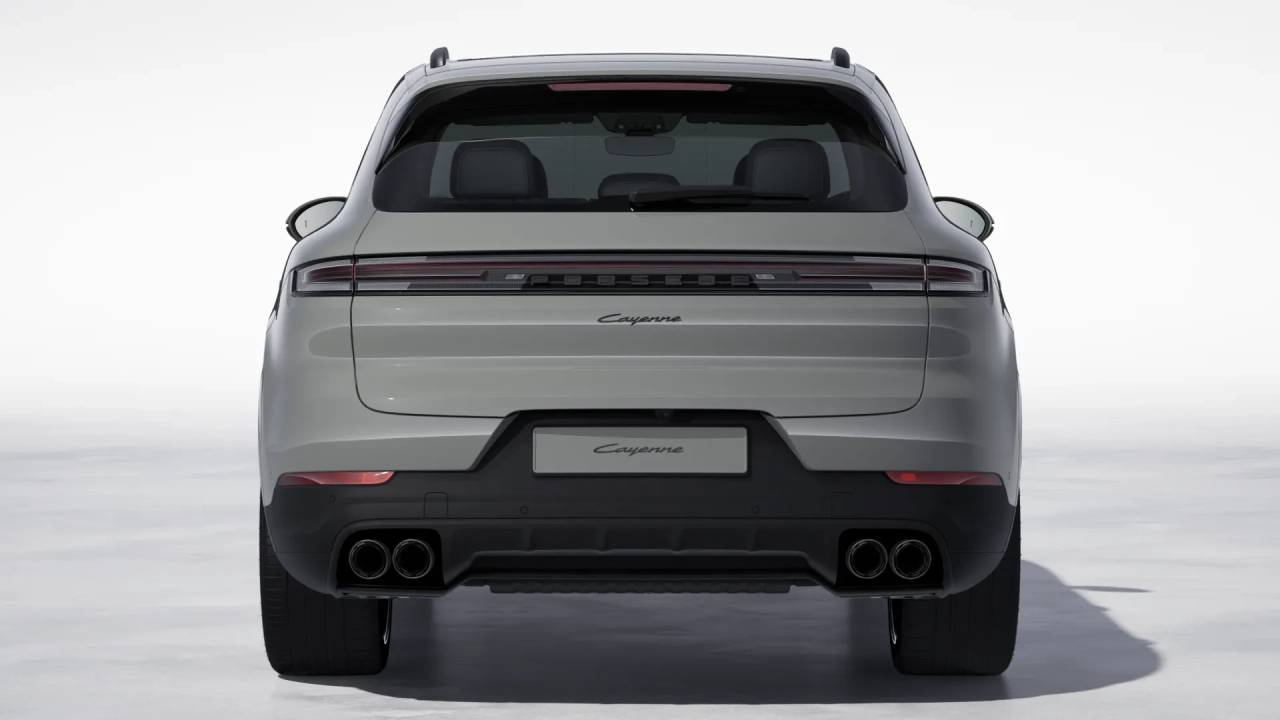 2026 Porsche Cayenne photo 8