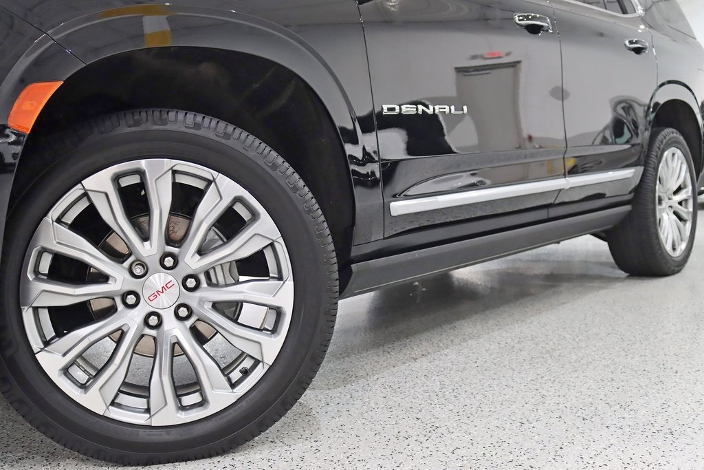 2022 Gmc Yukon Denali photo 3