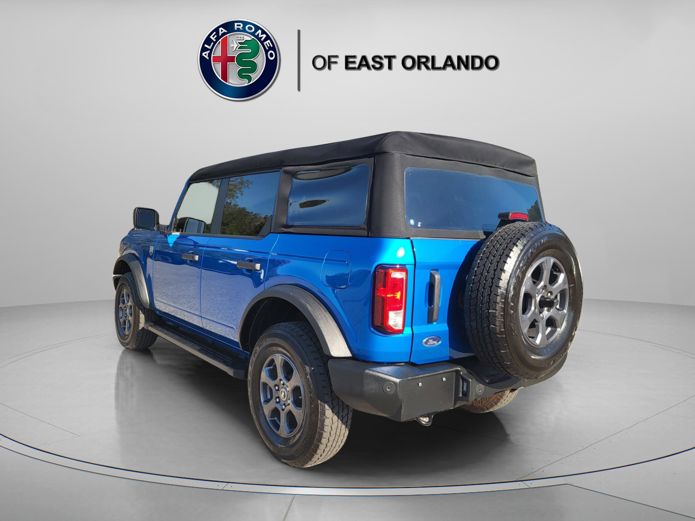 2024 Ford Bronco Big Bend photo 2