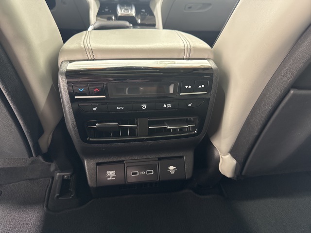 2023 Acura MDX Advance SH-AWD photo 25