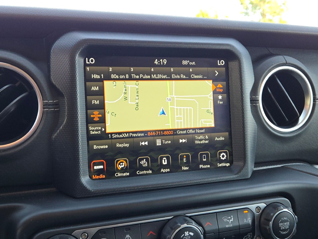 2021 Jeep Wrangler Unlimited Sahara 4xe photo 28