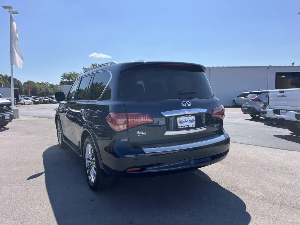 2015 Infiniti QX80 Base photo 4