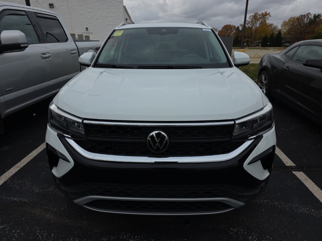 2023 Volkswagen Taos SE