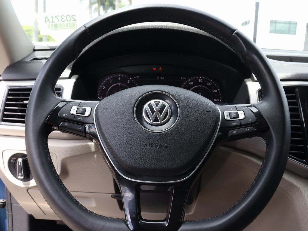 2019 Volkswagen Atlas SEL photo 33