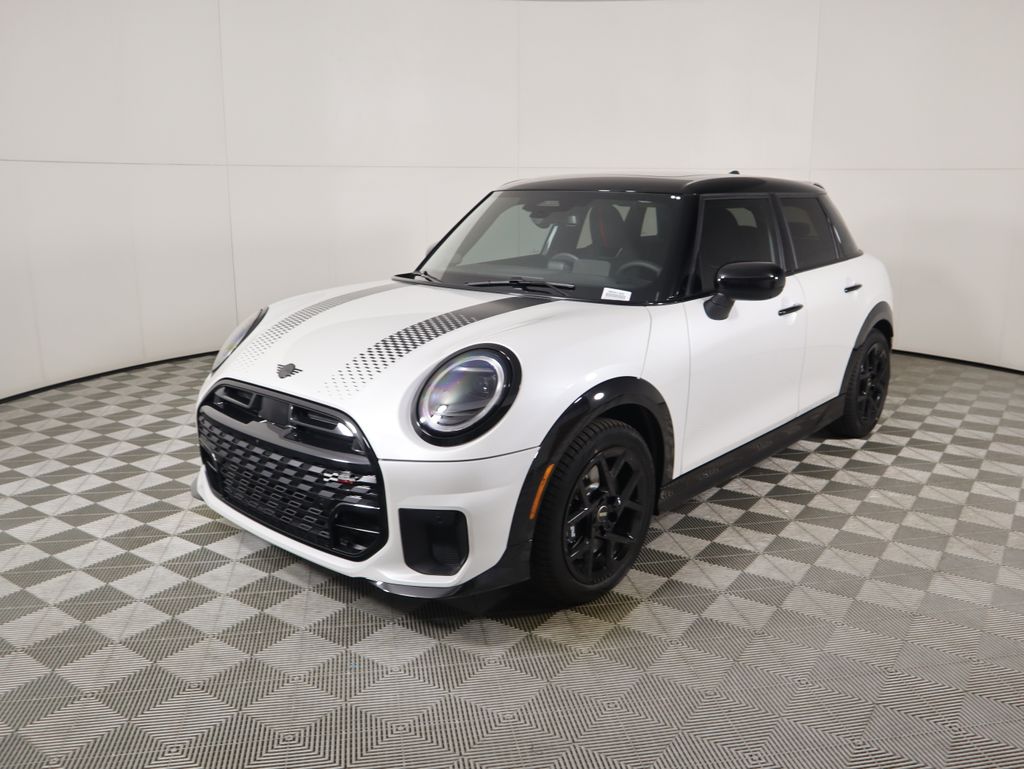 2026 MINI Hardtop 4 Door S's photo