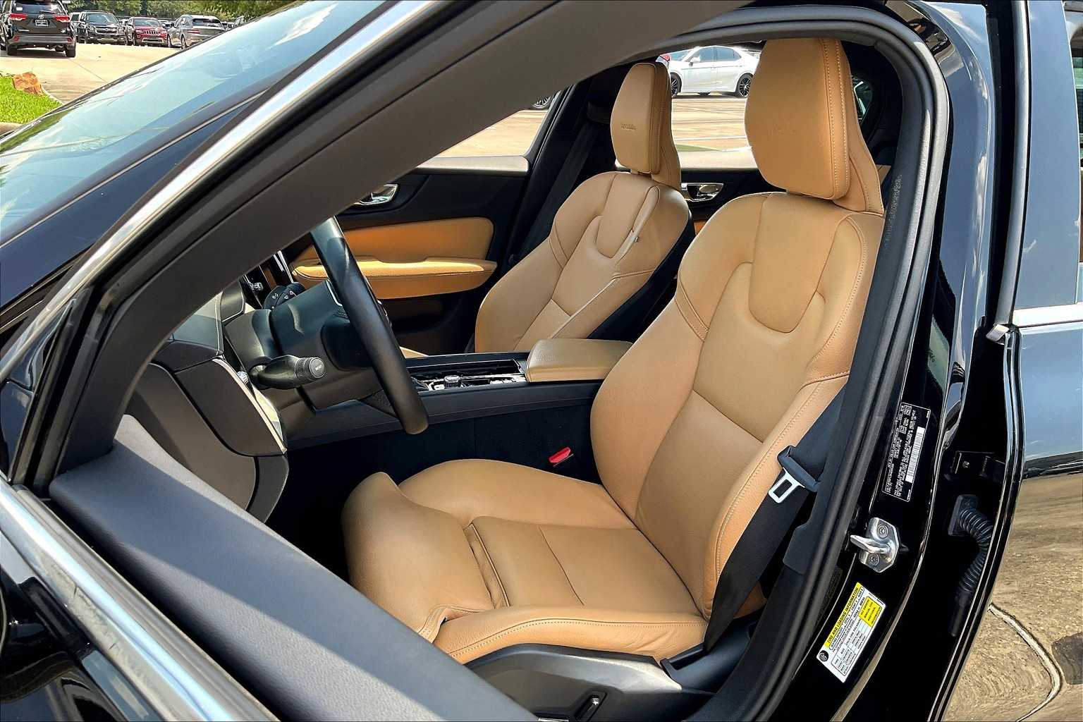 2019 Volvo S60 Inscription photo 6