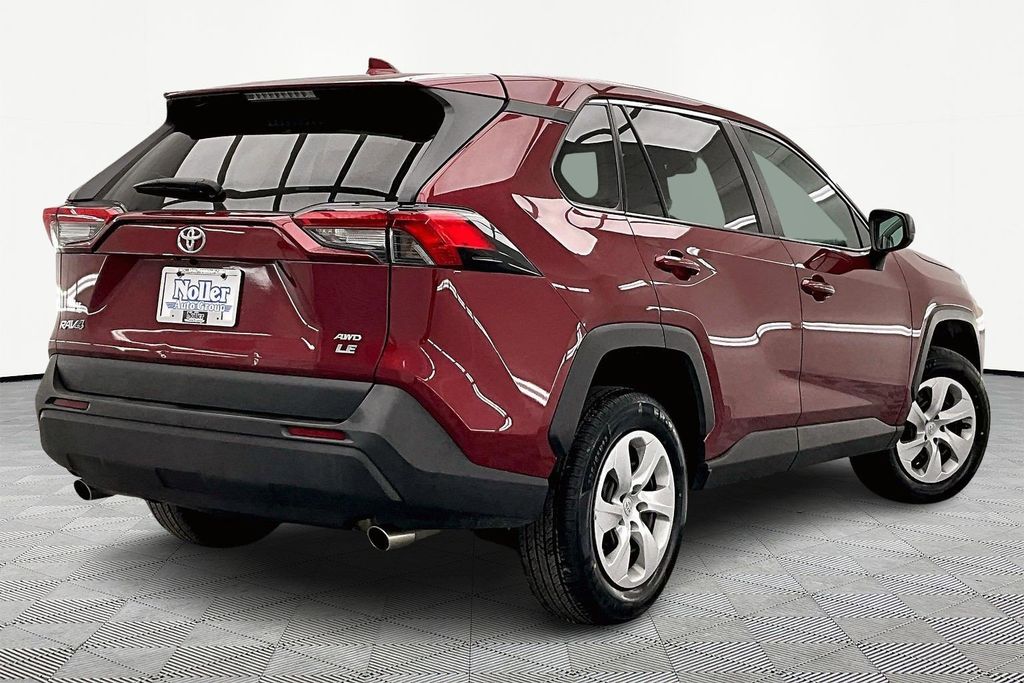 Used 2024 Toyota RAV4 LE with VIN 2T3F1RFV1RW457679 for sale in Kansas City