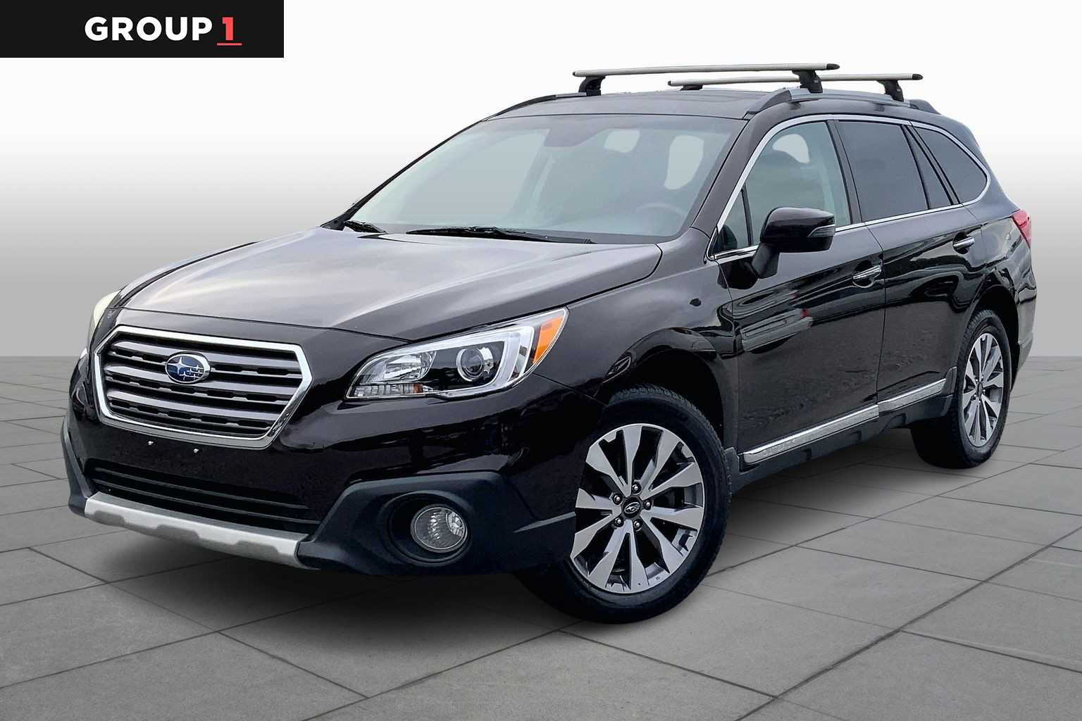 2017 Subaru Outback Touring's photo