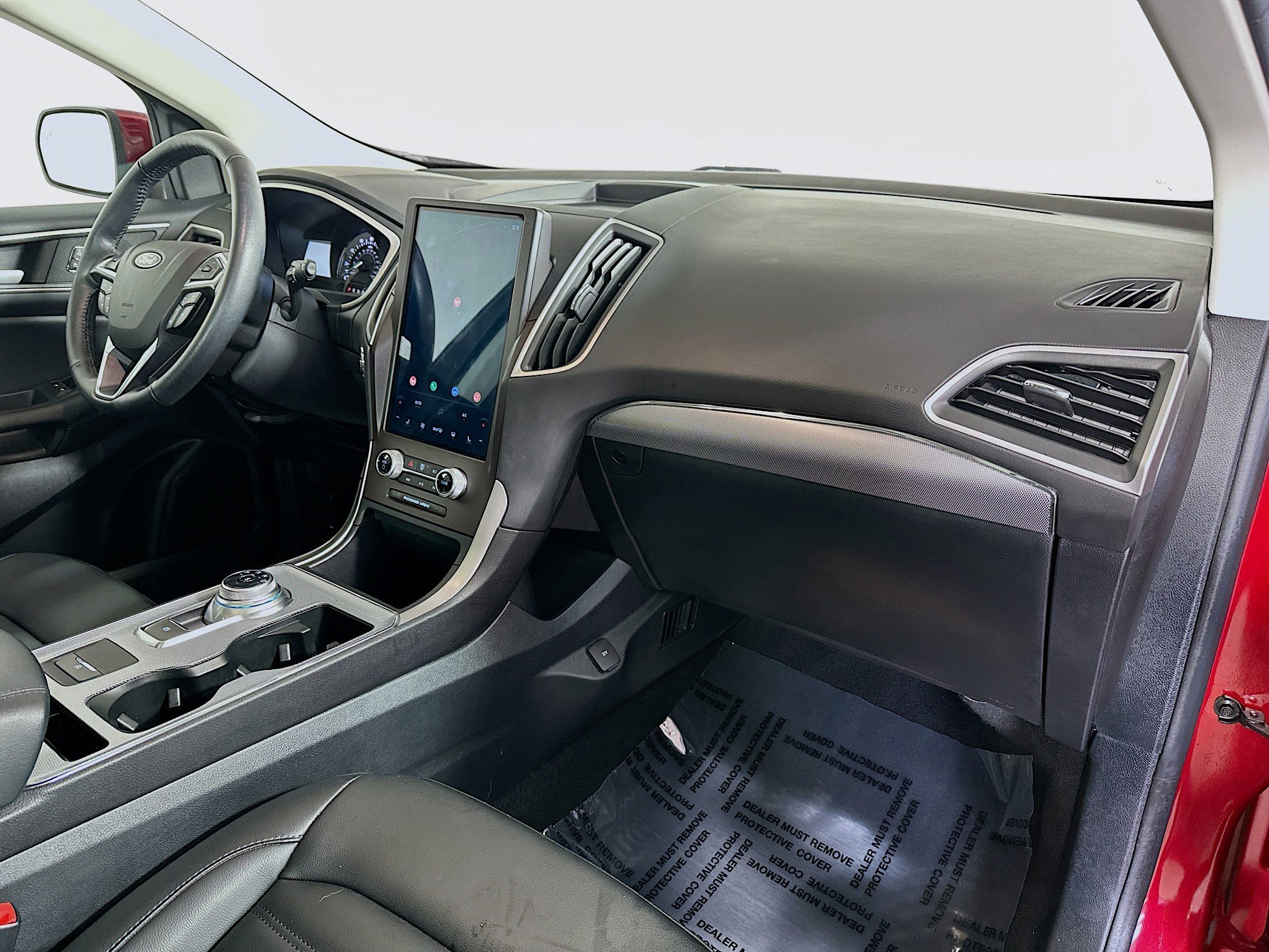 2021 Ford Edge SEL photo 24