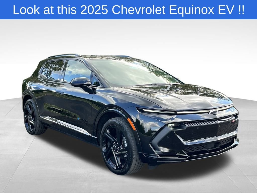 2025 Chevrolet Equinox EV RS's photo