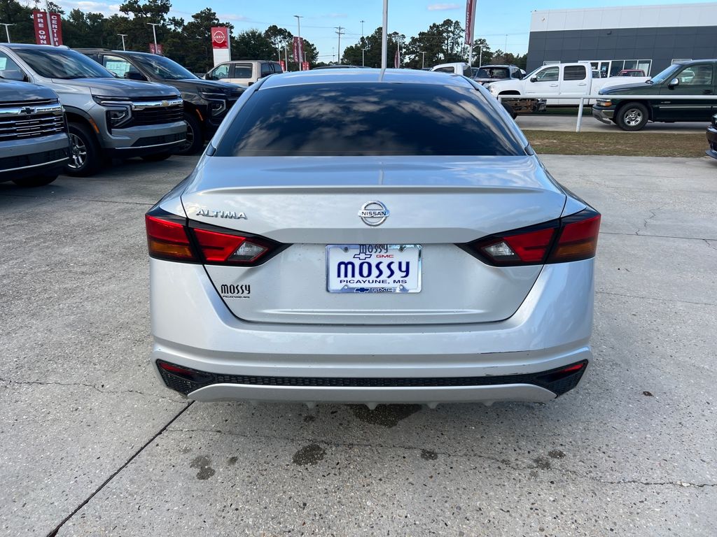 2022 Nissan Altima 2.5 S photo 3