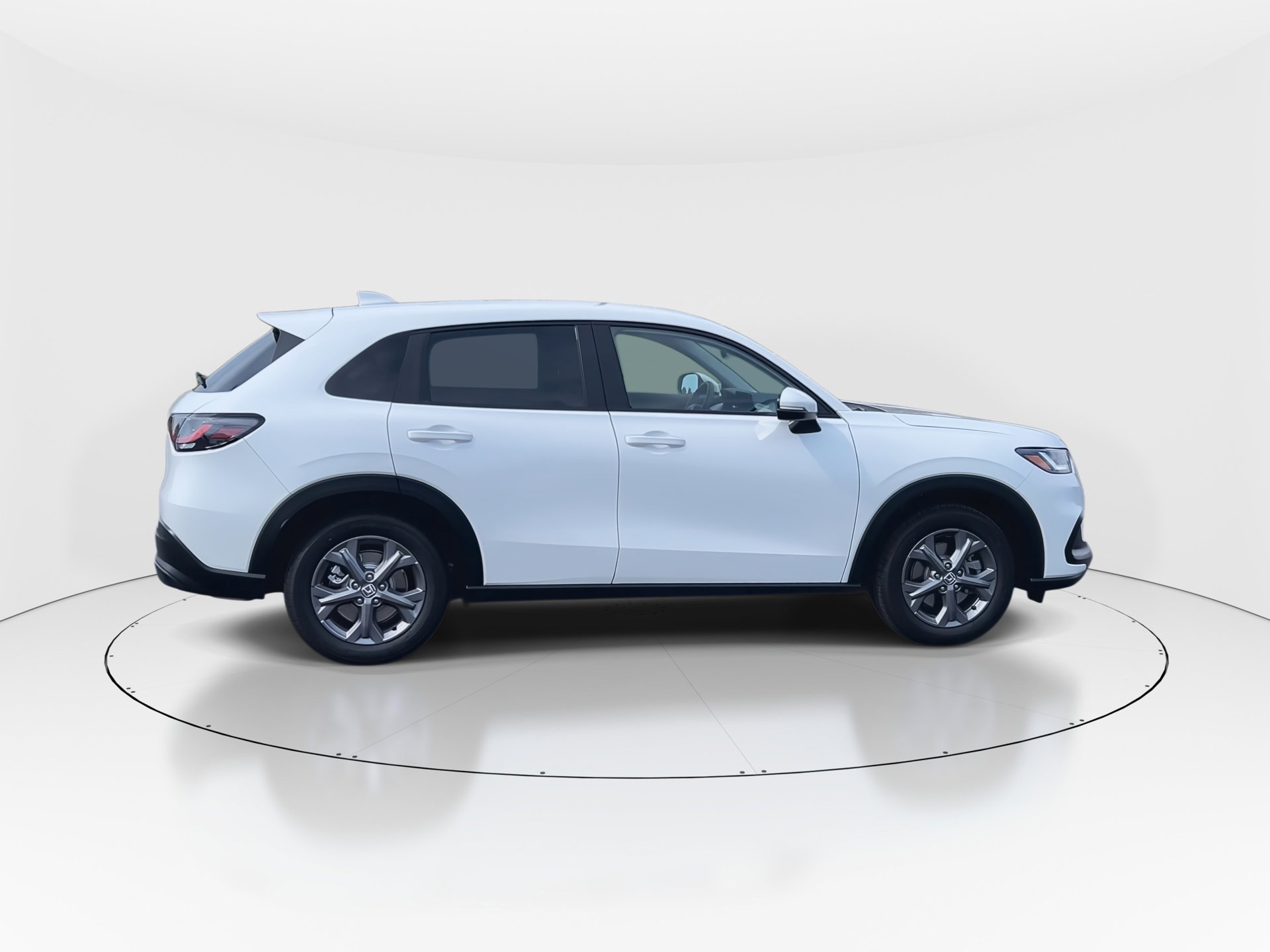 2026 Honda HR-V LX photo 6