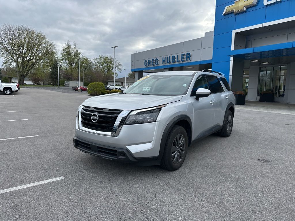 2024 Nissan Pathfinder SV photo 7