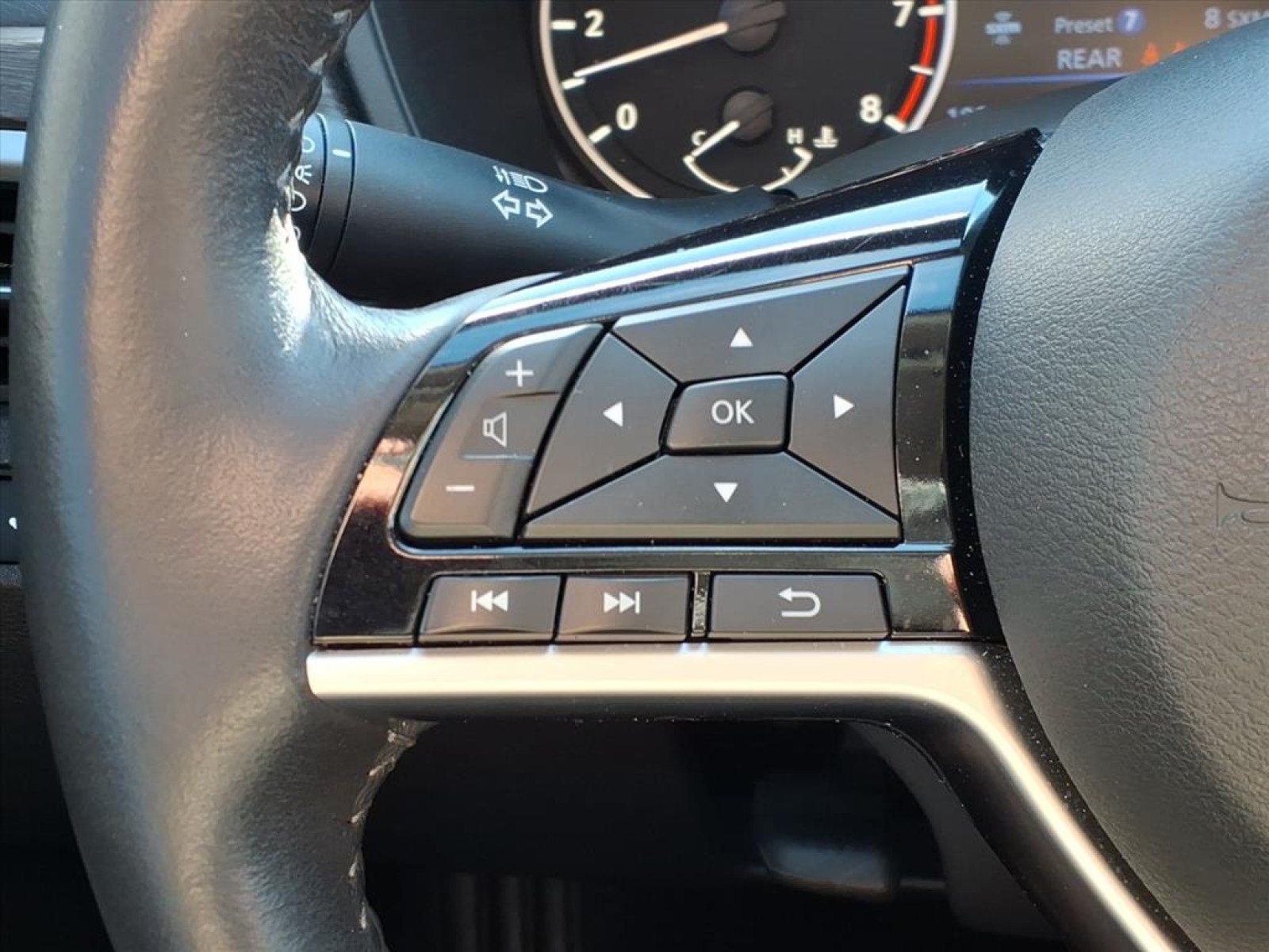 2024 Nissan Altima 2.5 SL Silver at Robbins Nissan