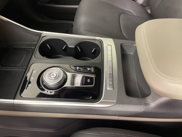 2026 Kia Carnival EX photo 28