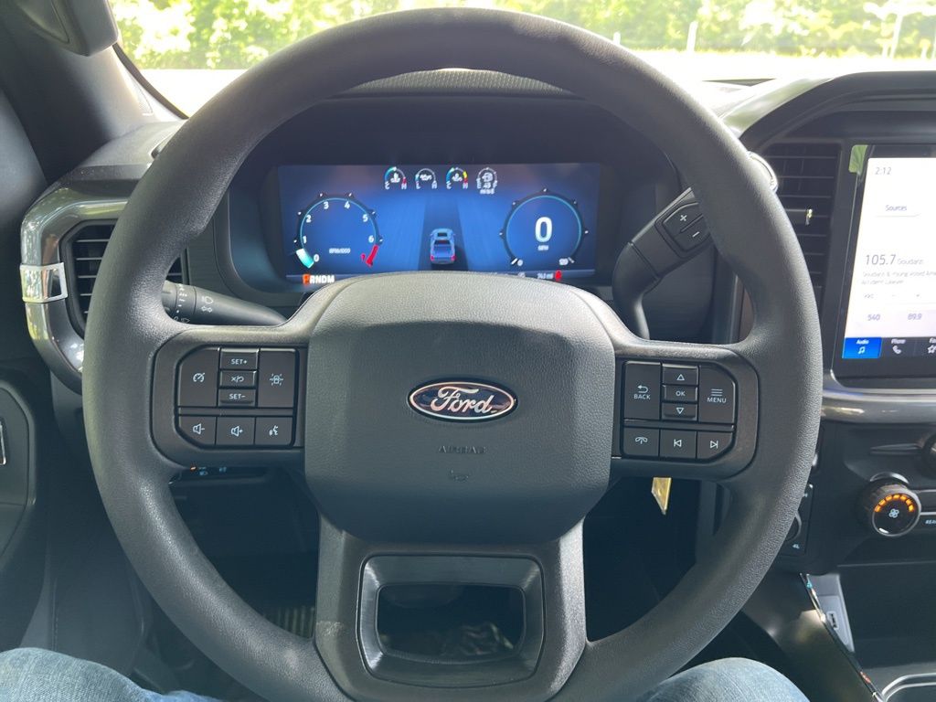 2025 Ford F-150 STX photo 15