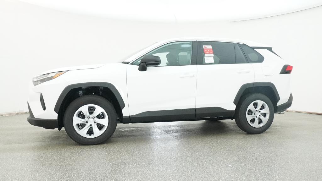 2025 Toyota RAV4 LE photo 8