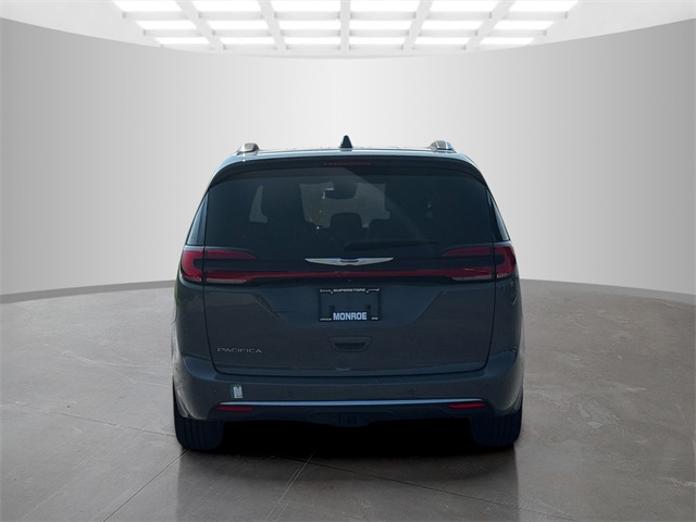 2022 Chrysler Pacifica Pinnacle photo 6