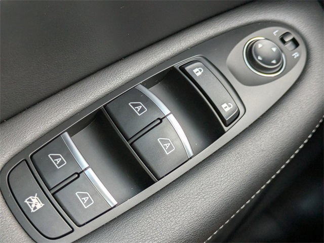 2022 Infiniti QX55 Luxe photo 21
