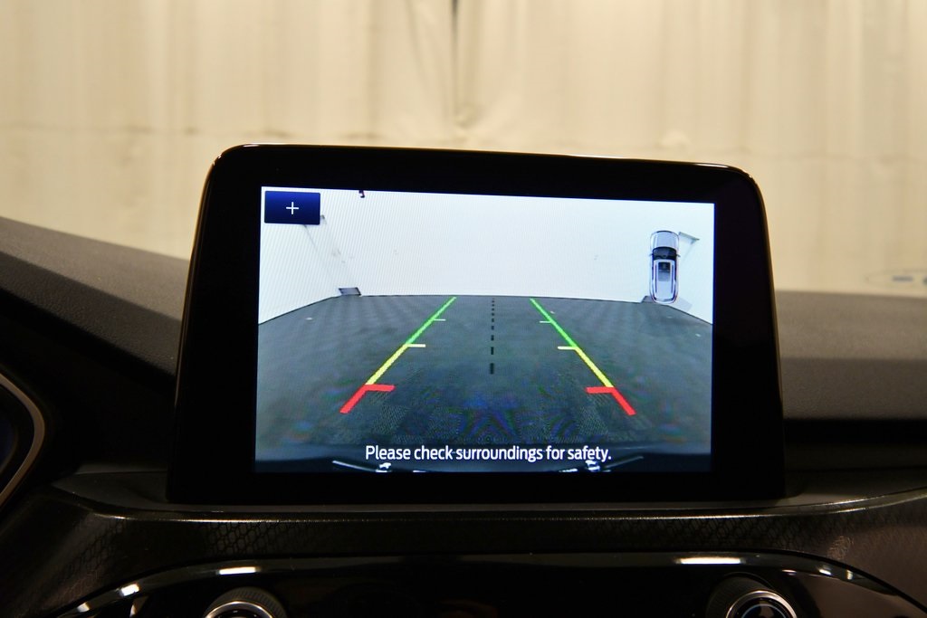 Used 2022 Iconic Silver Metallic Ford SEL image 24