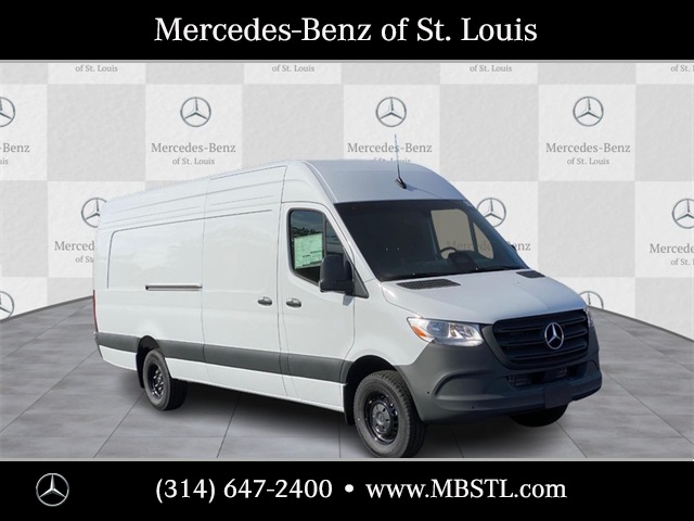 2025 Mercedes-Benz Sprinter Cargo Van Base's photo