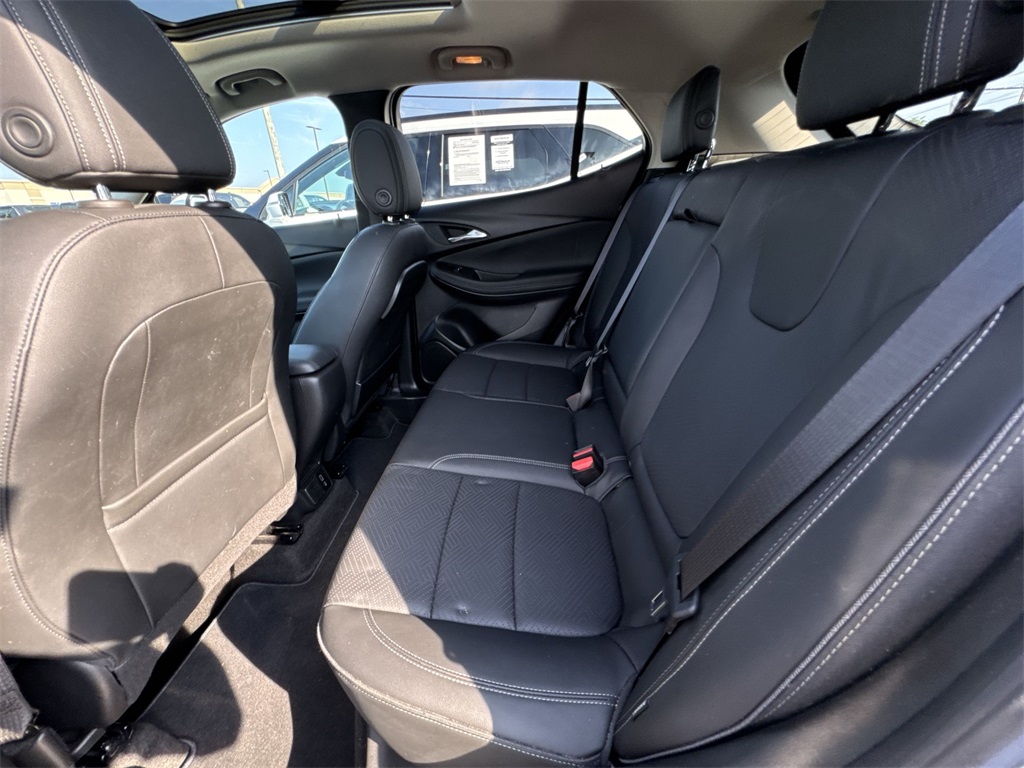 2022 Buick Encore GX Essence photo 28