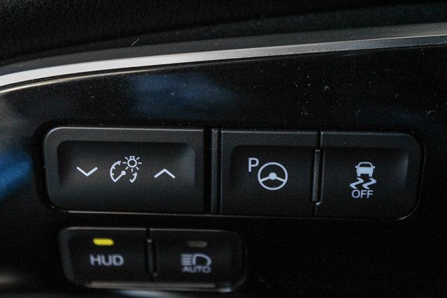 2019 Toyota Prius Limited photo 23