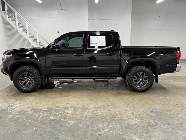 2023 Toyota Tacoma SR5 photo 4