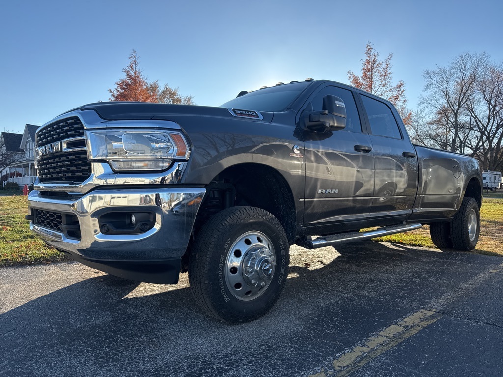 2023 Ram 3500 Big Horn photo 3