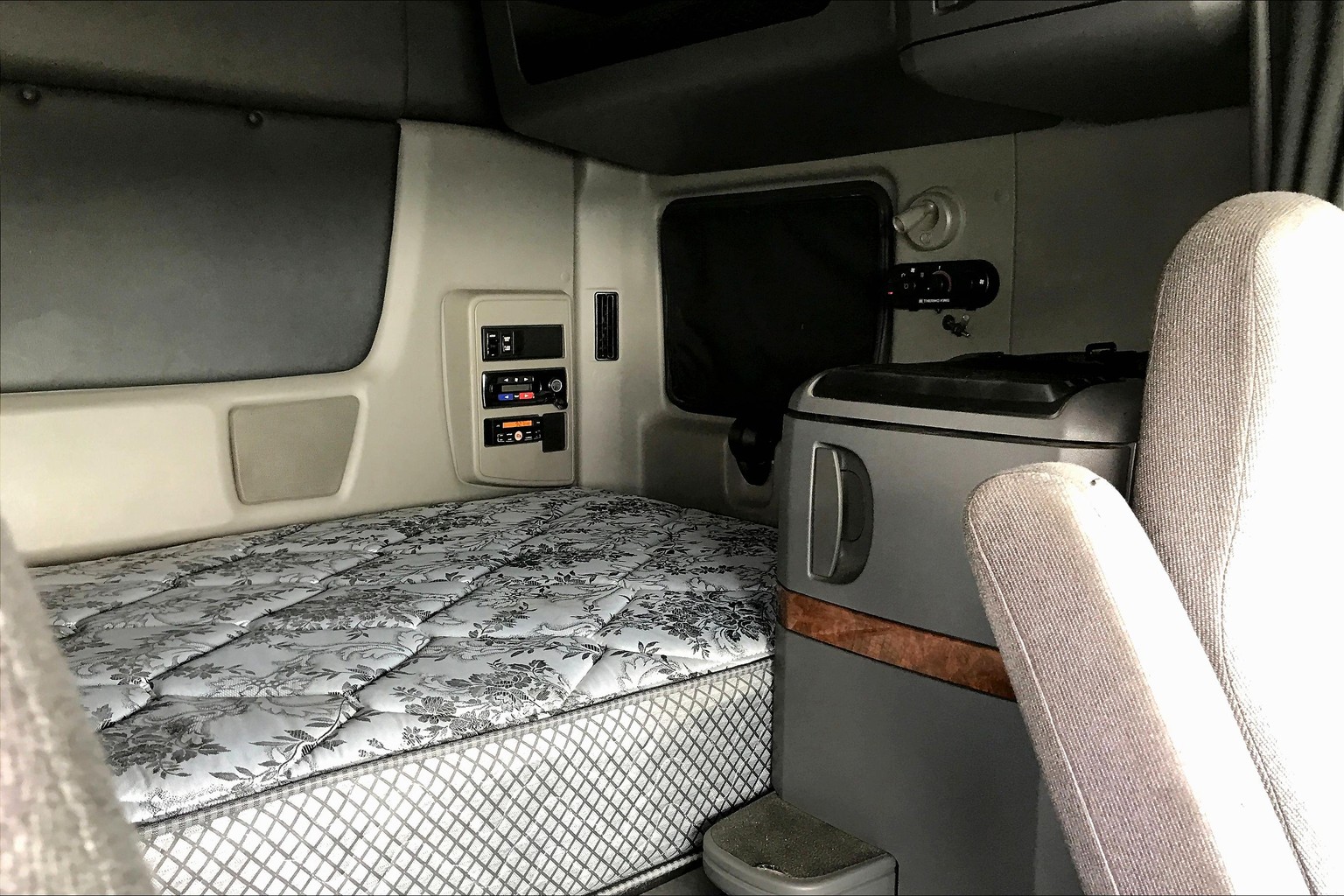 Used 2020 WHITE International  image 11