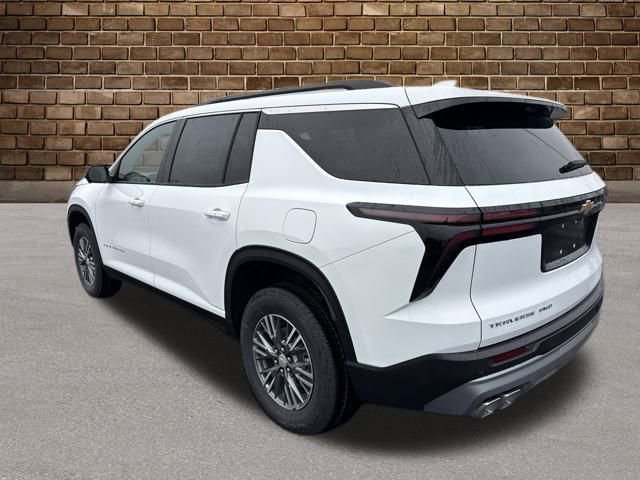 2026 Chevrolet Traverse photo 3