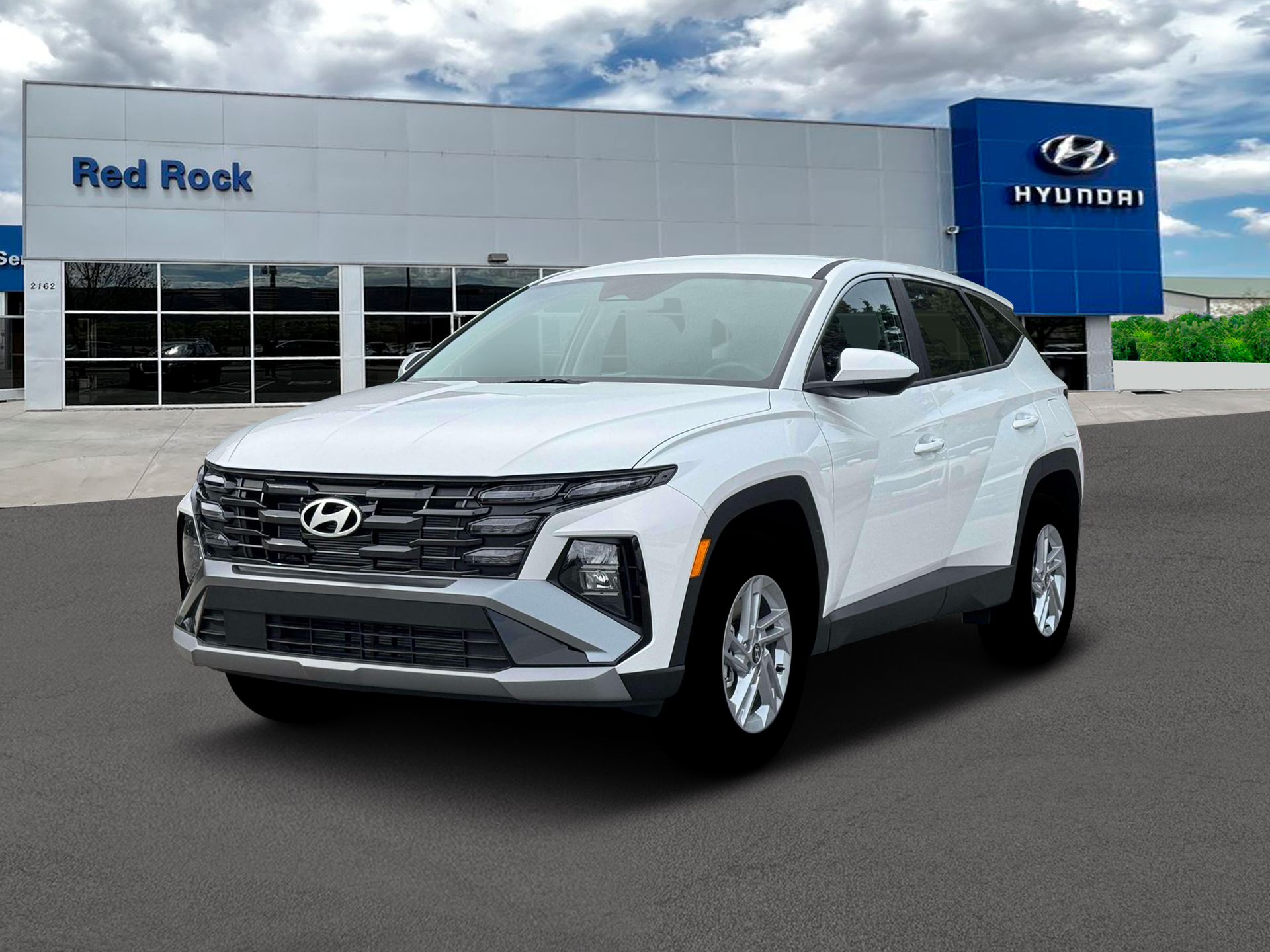 2026 Hyundai Tucson SE's photo