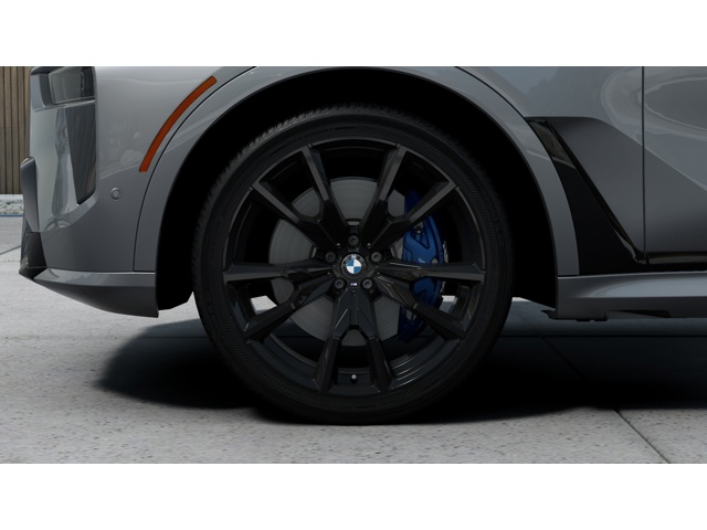 New 2026 Skyscraper Grey Metallic BMW X7 40i image 7