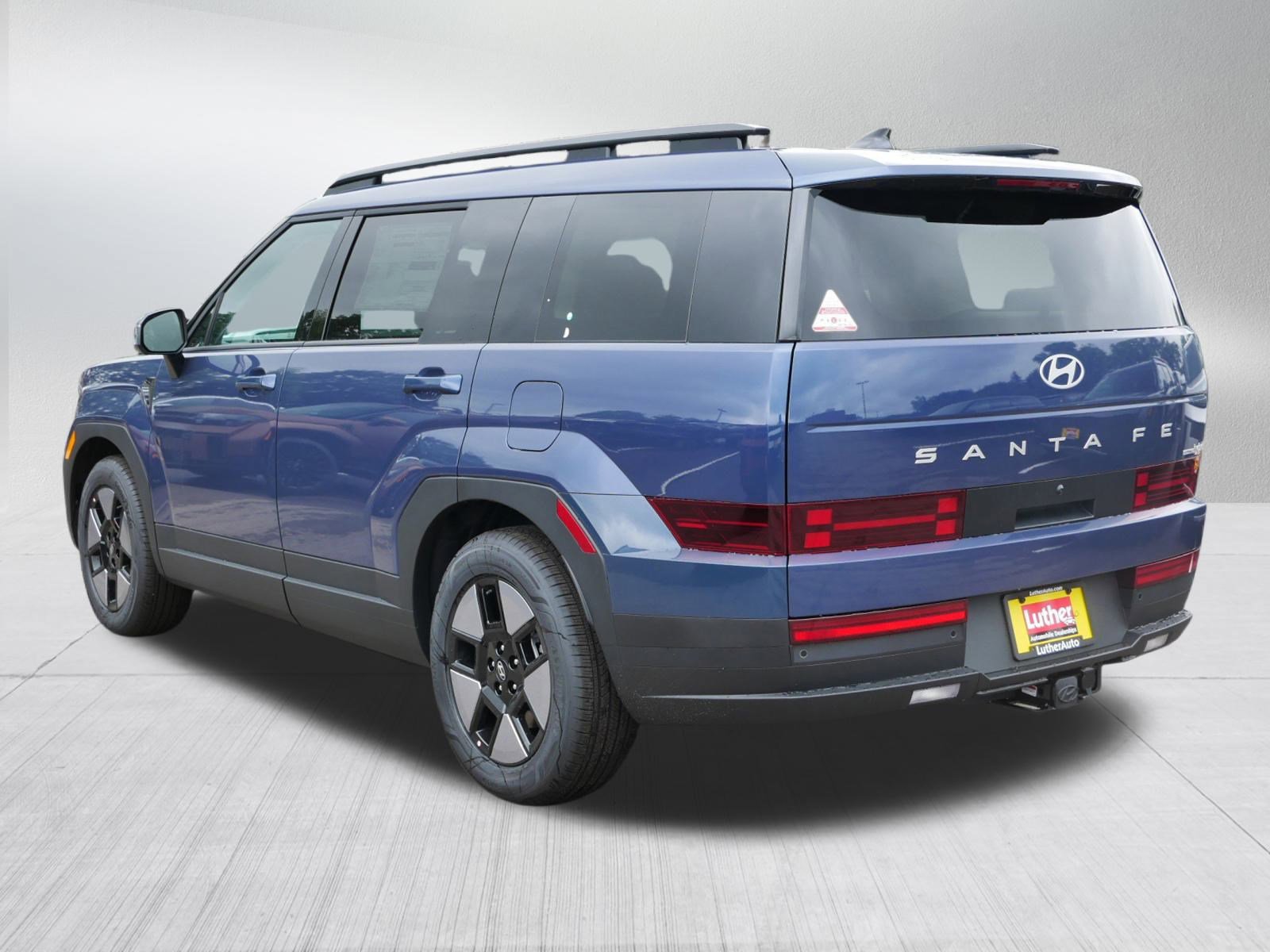 2026 Hyundai Santa Fe SEL photo 3