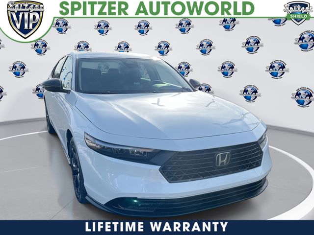 2025 Honda Accord SE's photo