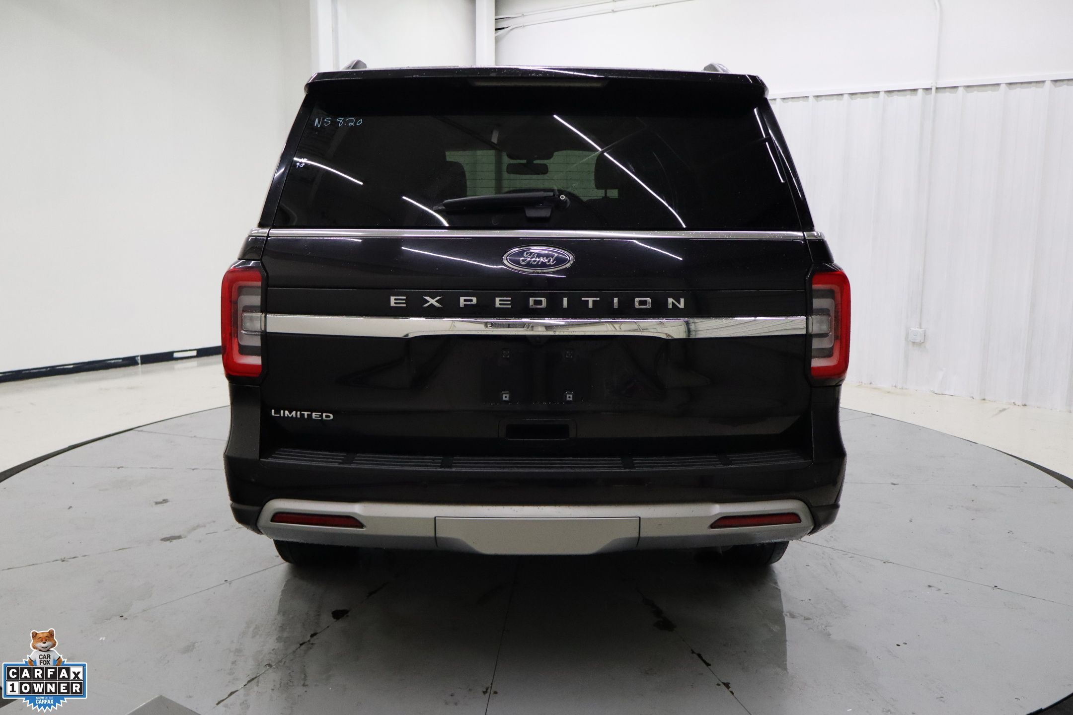 2023 Ford Expedition Limited photo 4