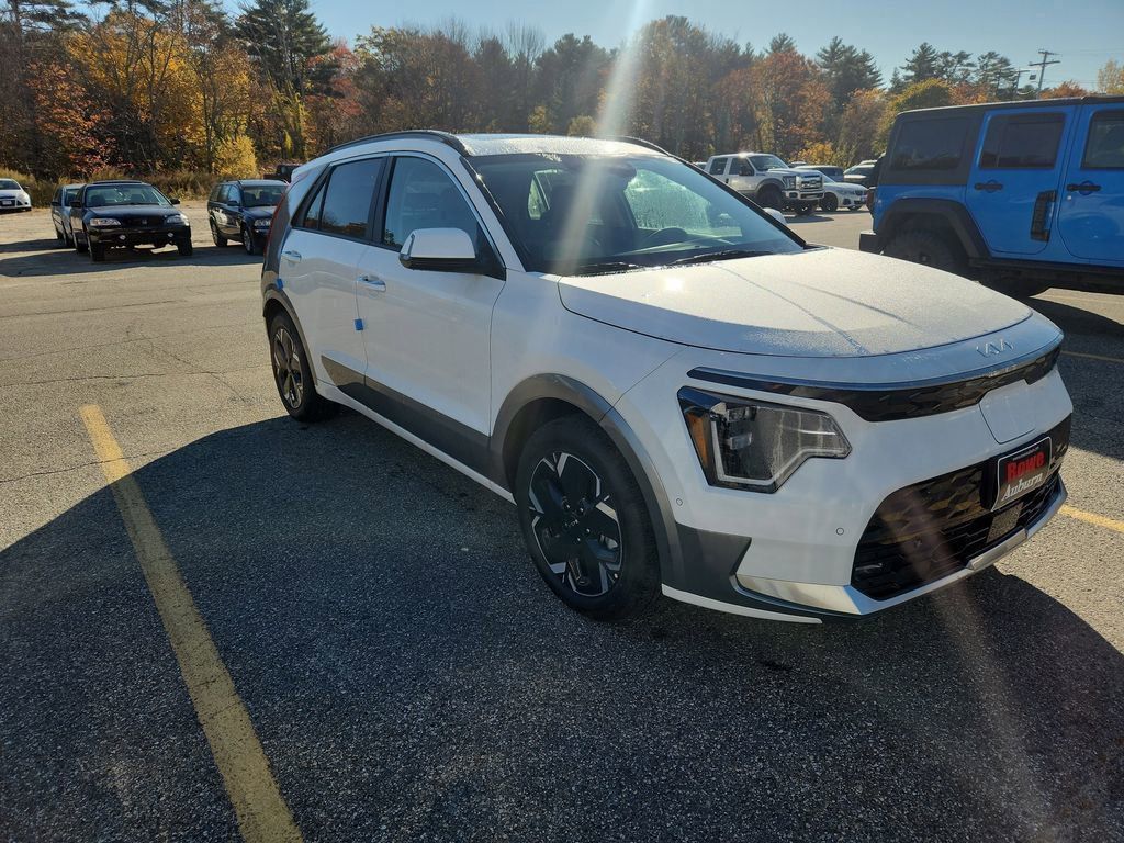 2025 Kia Niro Wave's photo