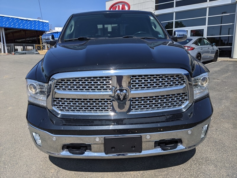 2017 Ram 1500 Laramie photo 7