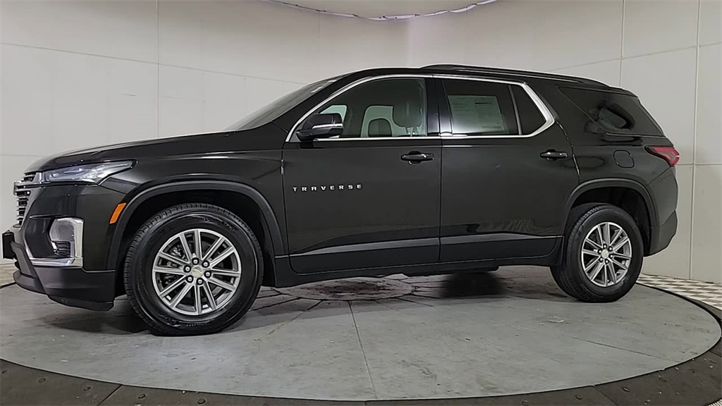 2022 CHEVROLET TRAVERSE - Image 4