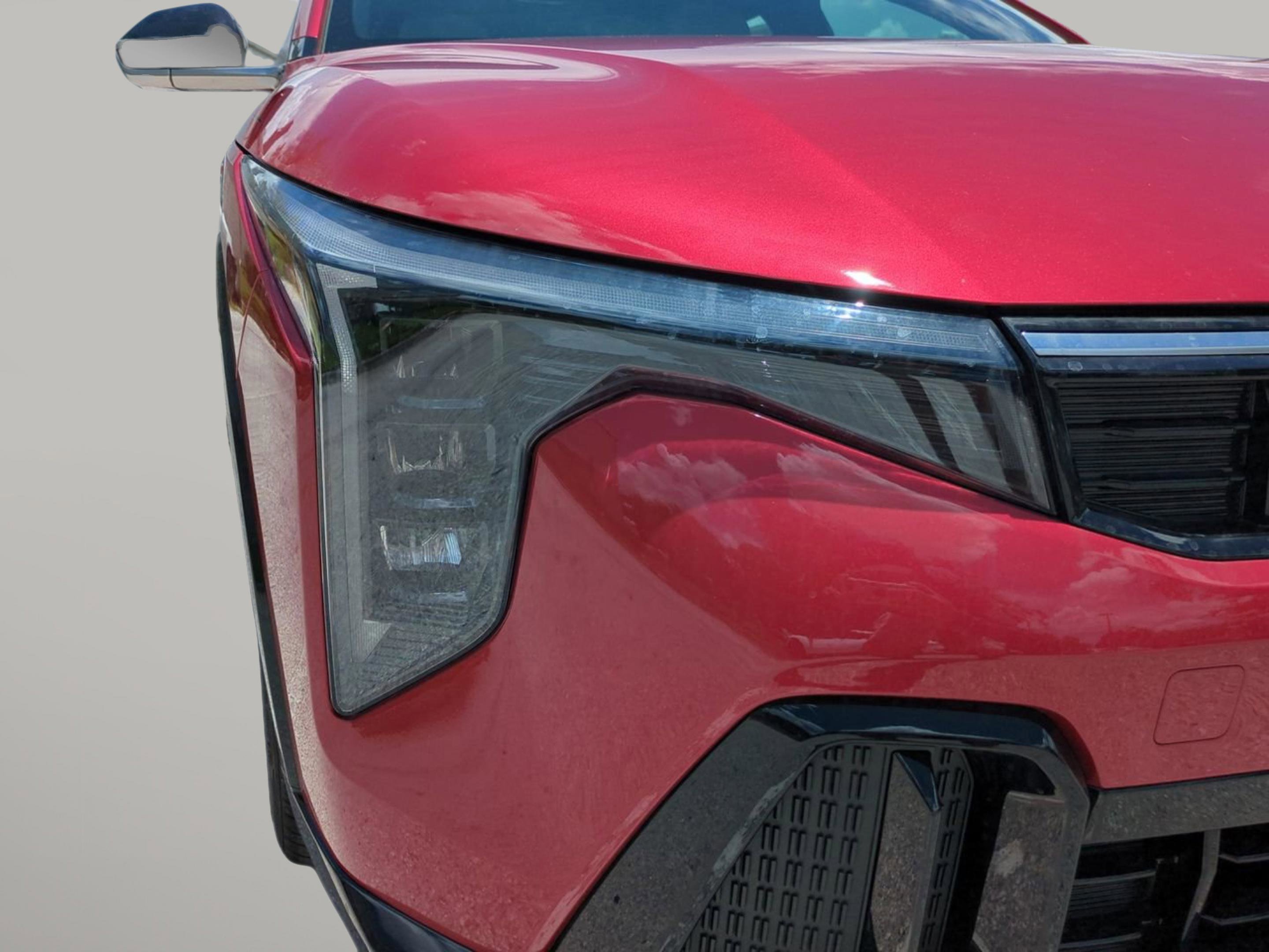 2025 Kia K4 GT-Line photo 9