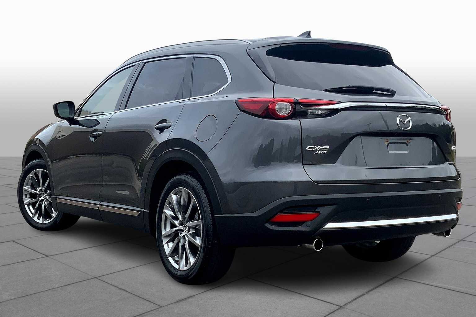 2016 Mazda CX-9 Signature photo 11