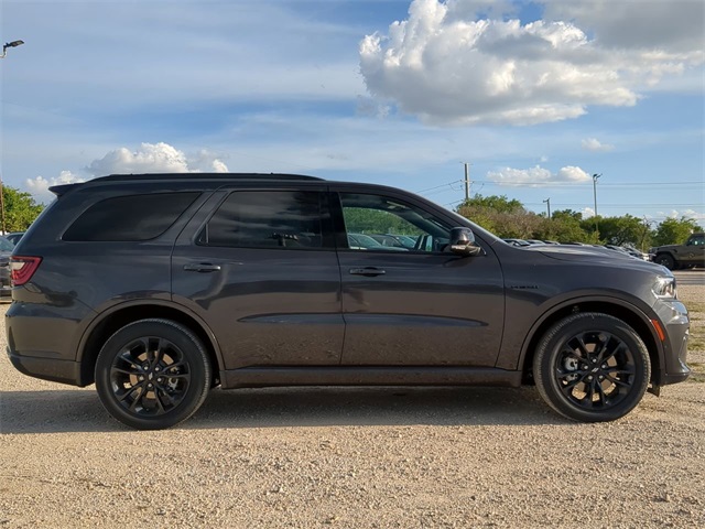 2025 Dodge Durango R/T Plus photo 8